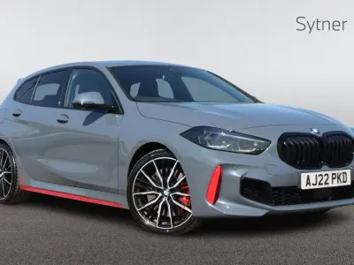 Begagnad BMW 128 Shadowline 261 HK (191 kW) 2022 Grå
