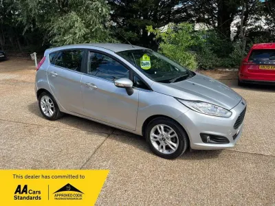 Used Ford Fiesta Zetec 2015 Silver Hatchback
