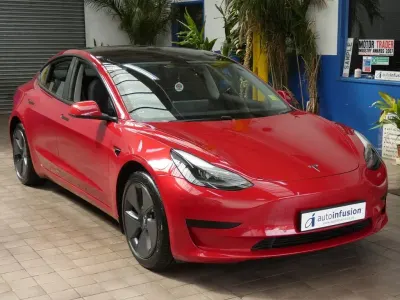 Used Tesla Model 3 Standard Range Plus 177 kW (241 HP) 2022 Red Sedan