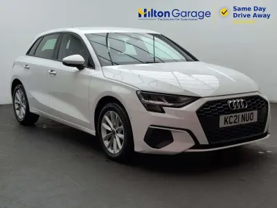 Used Audi A3 Business 150 HP (110 kW) 2021 White Sedan