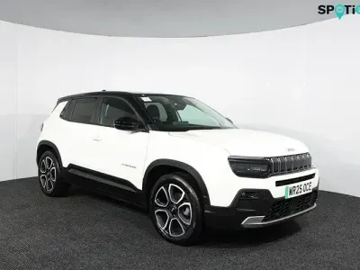 Begagnad Jeep Avenger Summit 114 kW (156 HK) 2024 SUV
