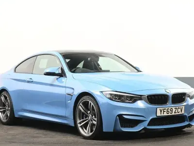 Used BMW M4 Shadowline 425 HP (312 kW) 2019 Blue Coupe