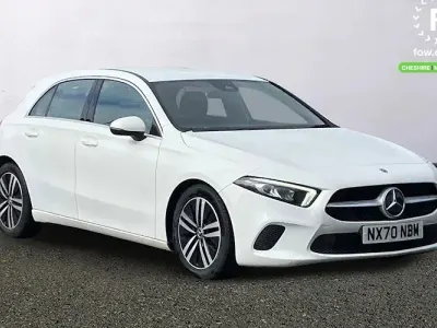 Usado Mercedes A180 116 HP (85 kW) 2020 Branco Citadino