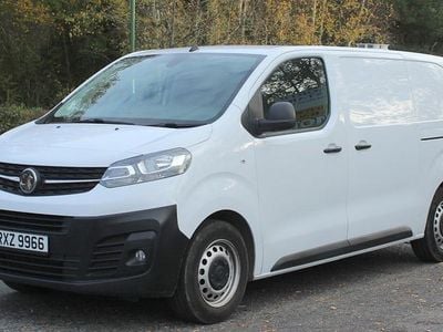 Used 2022 Vauxhall Vivaro MPV | £12,450 (Fair price)
