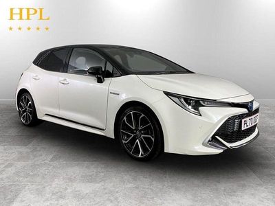 Used Toyota Corolla 122 HP (89 kW) 2020 White Hatchback