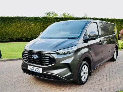 Used Ford Transit Custom Limited 170 HP (125 kW) 2024 Grey Van