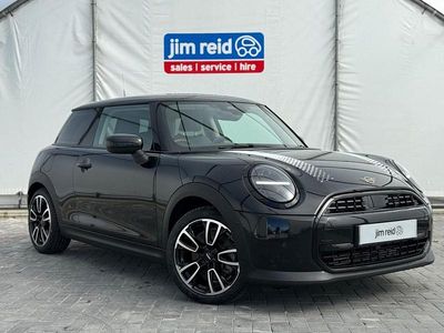 Usado Mini Cooper Classic 2024 Negro Utilitario