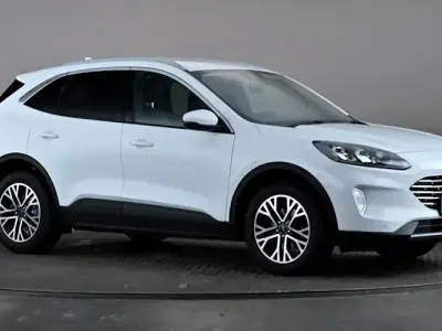Used Ford Kuga Titanium 150 HP (110 kW) 2023 White SUV