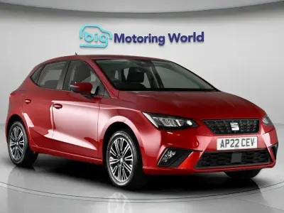 Begagnad Seat Ibiza SE Technology 95 HK (69 kW) 2022 Röd Halvkombi