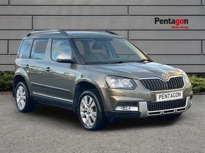 Green Used 2017 Skoda Yeti Outdoor Drive SUV | £11,499 (Fair price)