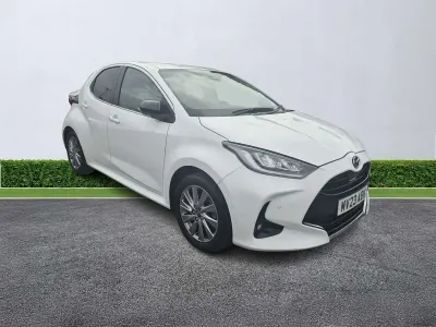 Used Mazda 2 116 HP (85 kW) 2023 White Hatchback
