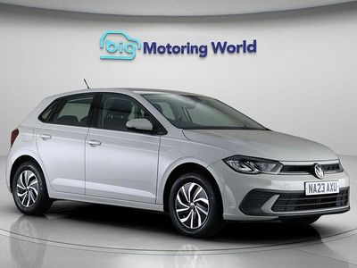Begagnad VW Polo S 79 HK (58 kW) 2023 Grå Halvkombi