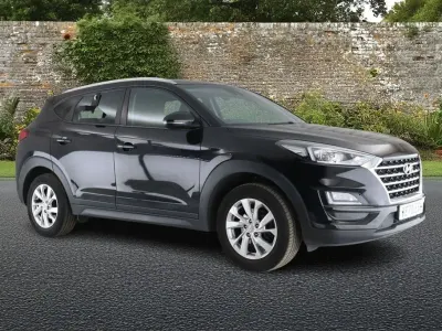 Used Hyundai Tucson SE 132 HP (97 kW) 2021 Black SUV