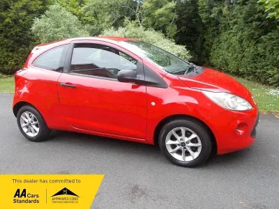 Used Ford Ka Studio 69 HP (50 kW) 2014 Red Hatchback