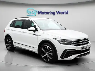 Używany VW Tiguan R-line 150 KM (110 kW) 2023 Biały SUV