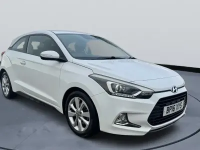 Käytetty Hyundai i20