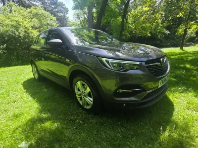 Used Vauxhall Grandland X 120 HP (88 kW) 2018 Grey SUV