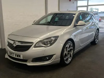 Used Vauxhall Insignia SRi 2017 Silver Estate