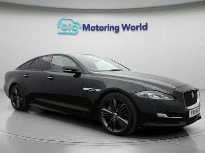 Jaguar XJ
