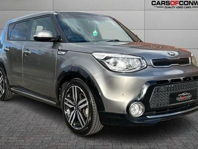 Silver Used 2015 Kia Soul SUV | £9,495 (A bit pricey)