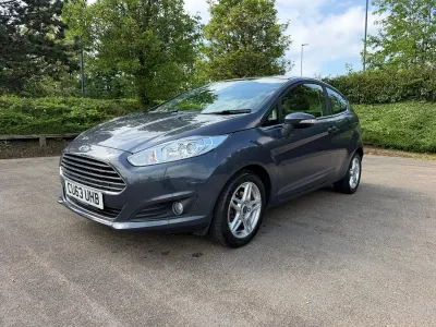 Used Ford Fiesta Zetec 82 HP (60 kW) 2013 Grey Hatchback
