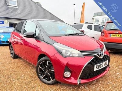 Used Toyota Yaris Design 99 HP (72 kW) 2016 Red Hatchback