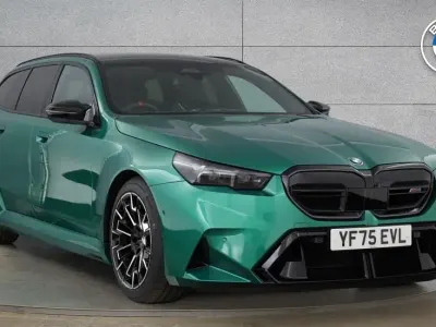 Used BMW M5 Comfort Edition 717 HP (527 kW) 2025 Green Estate