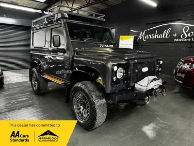 Used Land Rover Defender 122 HP (89 kW) 2013 Brown Estate