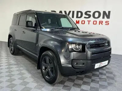 Usado Land Rover Defender SE 2022 Cinzento SUV