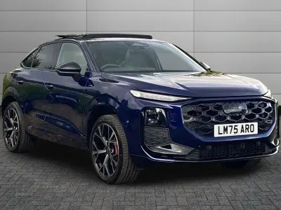 Used Audi Q3 Sportback Design 268 HP (197 kW) 2025 Navarra blue SUV