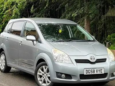 Used Toyota Corolla Verso