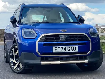Used Mini Countryman Exclusive 170 HP (125 kW) 2024 Blazing blue SUV