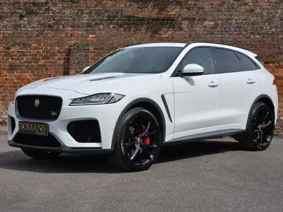 Used Jaguar F-Pace SVR 550 HP (404 kW) 2020 White SUV