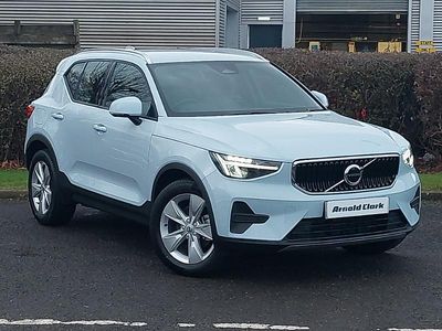 New Volvo XC40 Core 163 HP (119 kW) 2025 Blue SUV