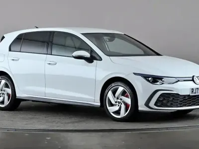 Usado VW Golf VIII GTE 245 CV (180 kW) 2024 Utilitario