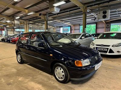 Used VW Polo S 50 HP (36 kW) 1998 Blue Hatchback