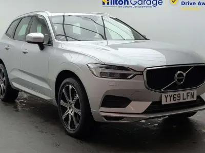 Used Volvo XC60 Momentum 190 HP (139 kW) 2019 Silver SUV