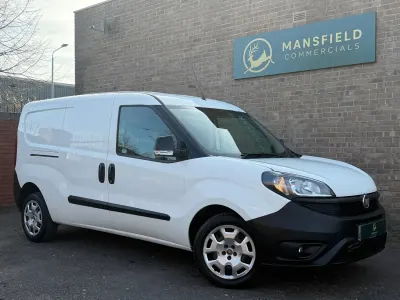 Usado Fiat Doblò 2019 Branco Monovolume