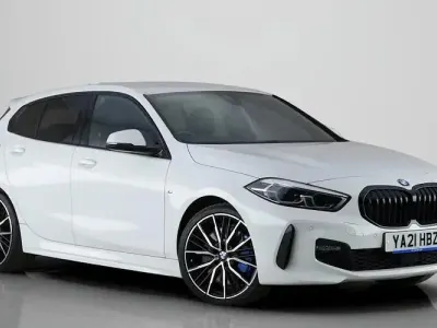 Used BMW 118 M Sport 136 HP (100 kW) 2021 White Hatchback