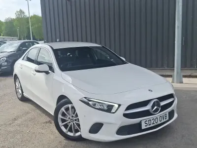Begagnad Mercedes A200
