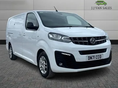 Used Vauxhall Vivaro Sportive 100 HP (73 kW) 2021 White MPV