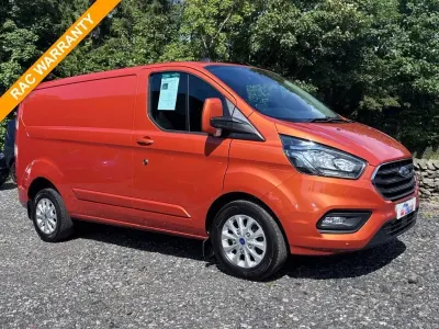 Used Ford Transit Custom Limited 130 HP (95 kW) 2023 Orange Van