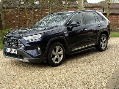 Used Toyota RAV4 Hybrid 2019 Blue SUV