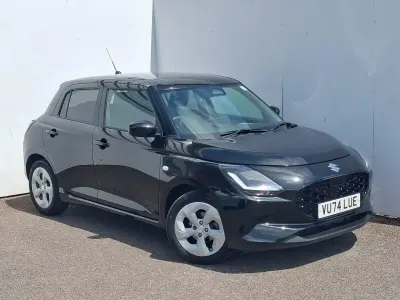 Używany Suzuki Swift 82 KM (60 kW) 2024 Czarny Hatchback