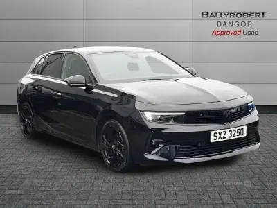Used Vauxhall Astra GS Line 130 HP (95 kW) 2023 Black Hatchback