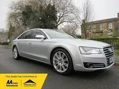 Begagnad Audi A8 Advanced 414 HK (304 kW) 2013 Silver Sedan