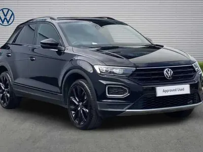 Usado VW T-Roc Black Edition 150 HP (110 kW) 2021 Preto SUV