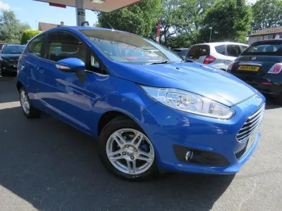 Used Ford Fiesta Zetec 2013 Blue Hatchback