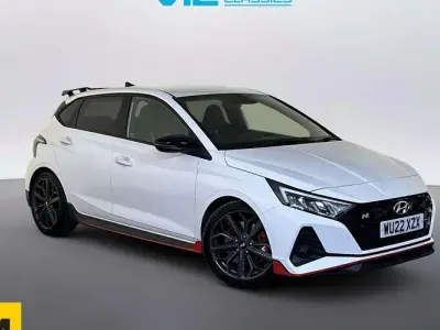 Used Hyundai i20 204 HP (150 kW) 2022 White Hatchback