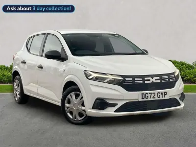 Begagnad Dacia Sandero Essentiel 2023 Vit Halvkombi
